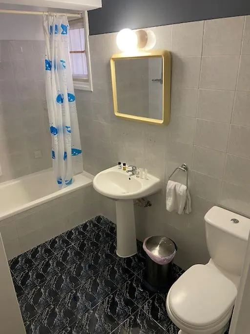 Paradise Homes 17 라르나카
