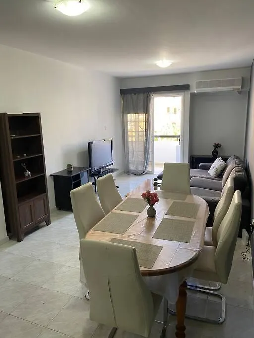 Paradise Homes 17 라르나카 아파트