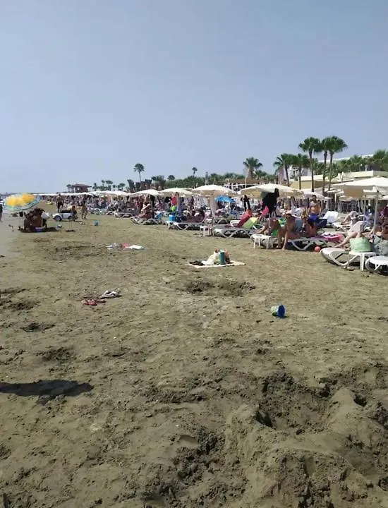 Lägenhet Paradise Homes 17 Larnaca Cypern