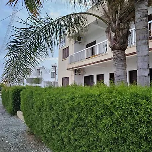 2* Lägenhetshotell Sea